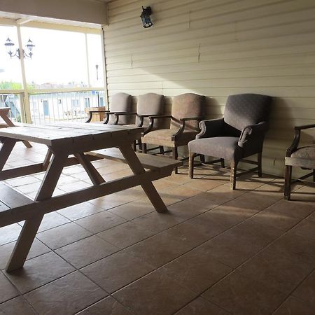 Villa Nova Motel Wasaga Beach Ngoại thất bức ảnh