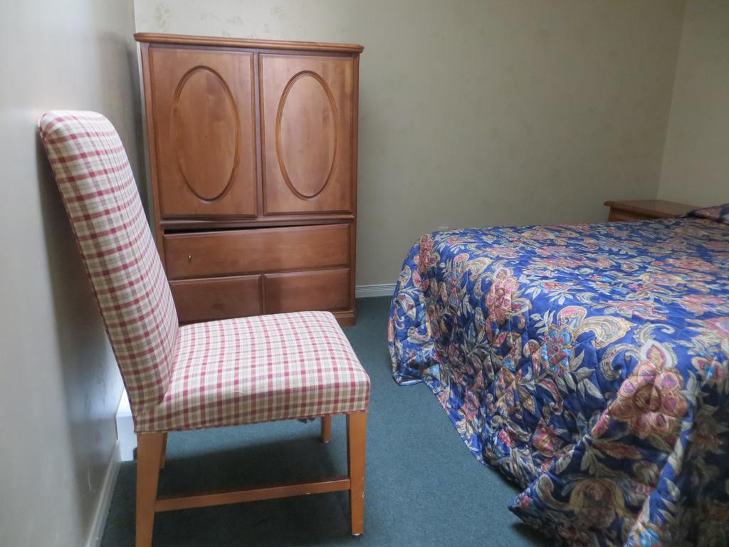 Villa Nova Motel Wasaga Beach Phòng bức ảnh