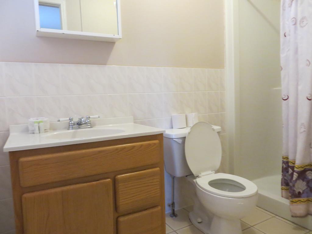 Villa Nova Motel Wasaga Beach Ngoại thất bức ảnh