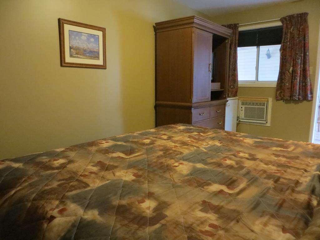 Villa Nova Motel Wasaga Beach Phòng bức ảnh