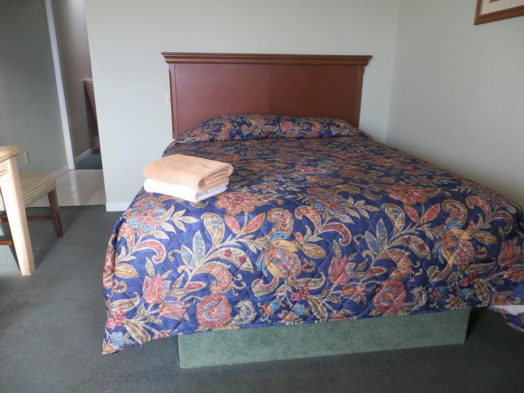 Villa Nova Motel Wasaga Beach Phòng bức ảnh