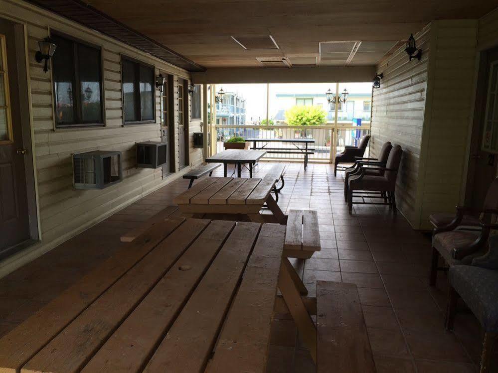 Villa Nova Motel Wasaga Beach Ngoại thất bức ảnh