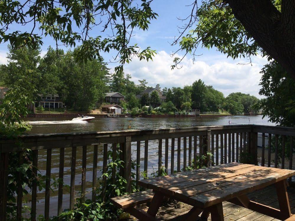 Villa Nova Motel Wasaga Beach Ngoại thất bức ảnh