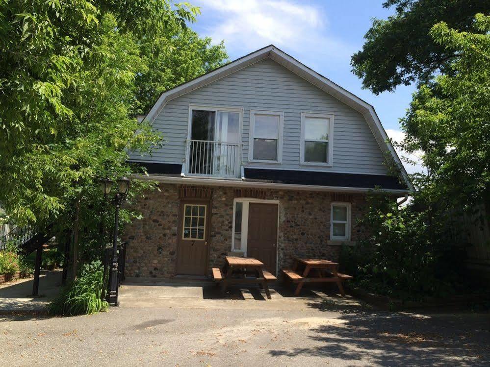 Villa Nova Motel Wasaga Beach Ngoại thất bức ảnh